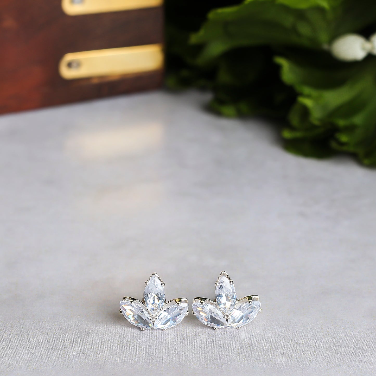 6th Design Diamond Cut Stud Earring