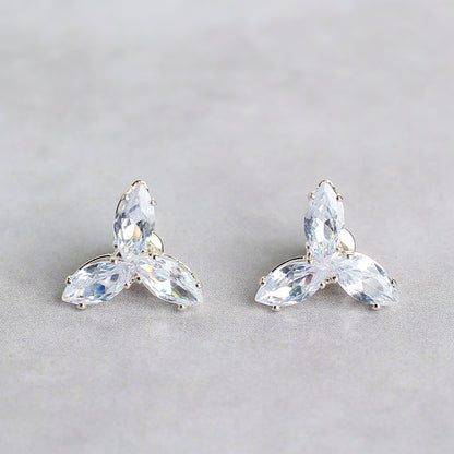 4th Design Diamond Cut Stud Earring