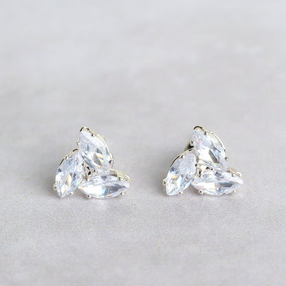 5th Design Diamond Cut Stud Earring